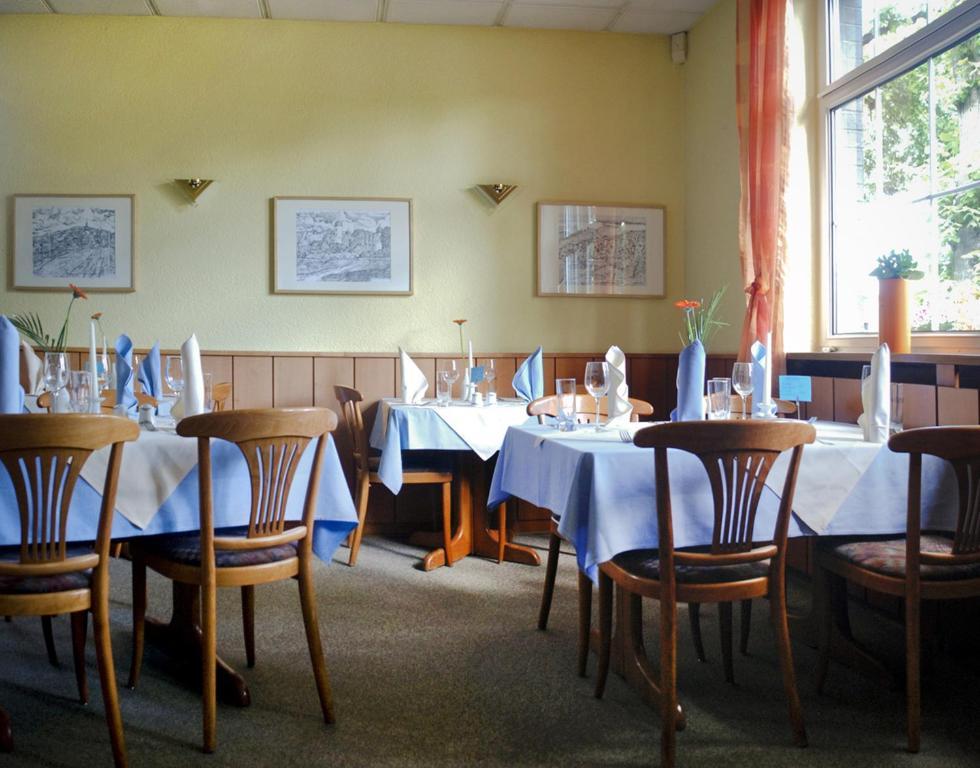 Hotel Und Restaurant Gartenstadt Erfurt Bagian luar foto